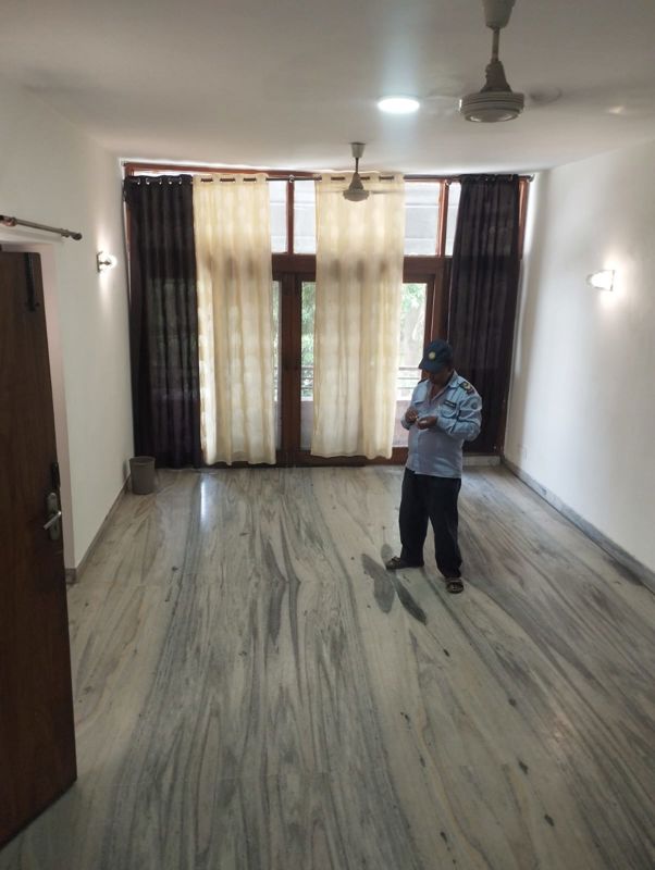 3 BHK + Pooja Room Builder Floor For Rent in Kailash Colony