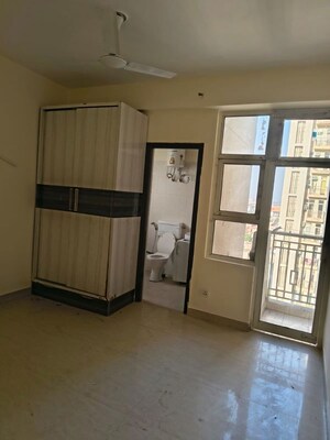 2 BHK Apartment For Rent in Shree Vardhman Mantra, Sector 67