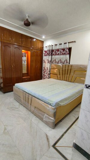Bedroom in 2 BHK Apartment at Vasant Kunj – for Rent