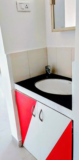 Furnished Amenities in 2 BHK Apartment at Kumar Atman, Baner – for Rent