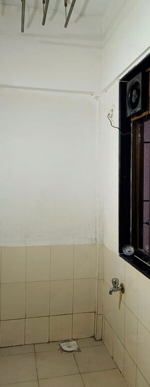 Room in 2 BHK Apartment at Kumar Atman, Baner – for Rent