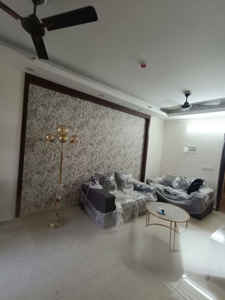 Living Room, signature-global-prime 2 Bedroom 1000 Sq.Ft. Apartment In Sector 63a Gurgaon 10406248