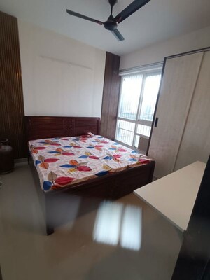 Bedroom in 2 BHK Apartment at Signature Global Prime, Sector 63a – for Rent