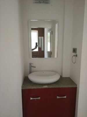 Bathroom in 4 BHK Villa at Babukhan Lakefront, Kokapet – for Rent