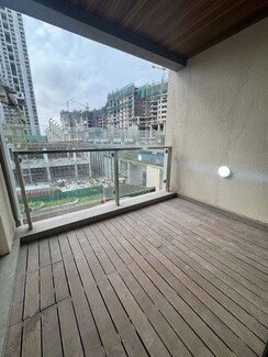 3 BHK Apartment For Rent in Lodha New Cuffe Parade