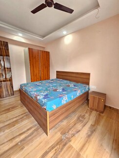 2 BHK Builder Floor For Rent in Sector 21