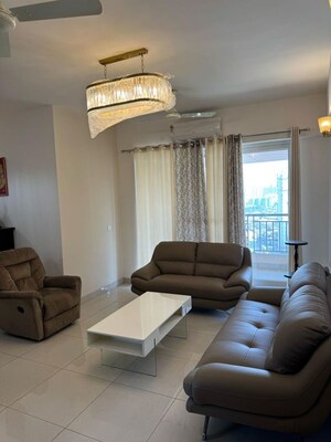 Living Room in 3.5 BHK Apartment at Wave Amore, Sector 32 – for Rent