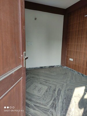 Room in 3 BHK Builder Floor at Malibu Town – for Rent