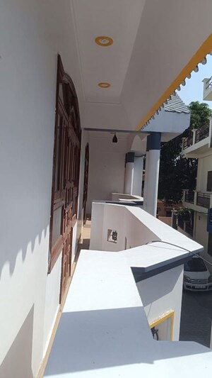 Team Area in 3 BHK Independent House at Indira Nagar – for Rent