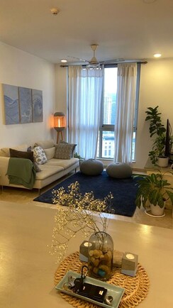 2 BHK + Extra Room Apartment For Rent in Hiranandani Atlantis