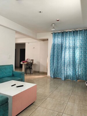 Bedroom in 3 BHK Builder Floor at Dlf Phase I – for Rent