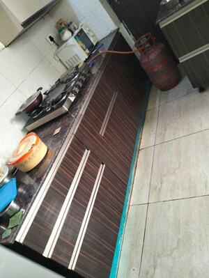 Balcony in 3 BHK Builder Floor at Dlf Phase I – for Rent