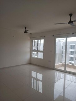 3 BHK Apartment For Rent in Godrej Aqua