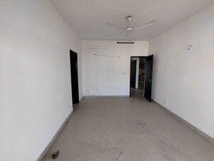 Room in 3 BHK Apartment at ERA Redwood Residency, Sector 78 – for Sale