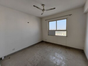 Room in 3 BHK Apartment at ERA Redwood Residency, Sector 78 – for Sale