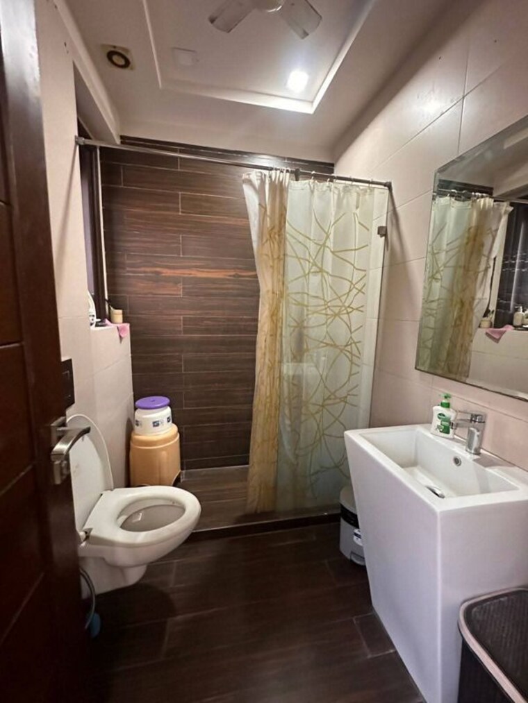 Bathroom, conscient-heritage-max 3 Bedroom 2149 Sq.Ft. Apartment In Sector 102 Gurgaon 10406422