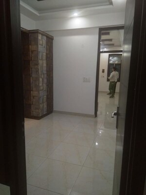 Room in 2 BHK Builder Floor at Niti Khand – for Sale