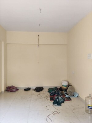 Room in 1 BHK Apartment at Naupada – for Sale