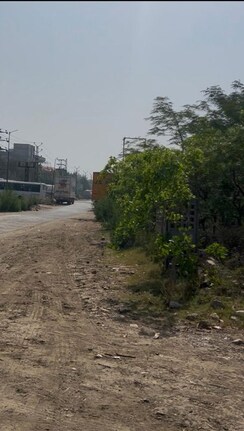 Plot For Sale in Suncity