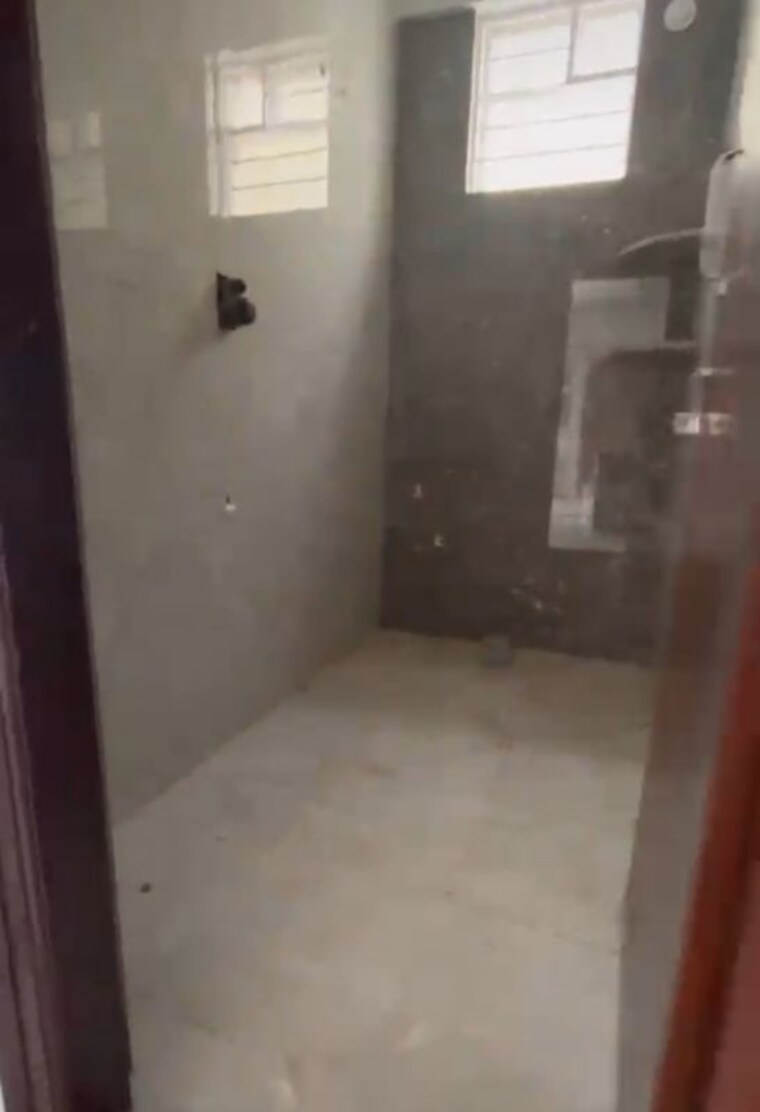 Bathroom, varthur 1 Bedroom 550 Sq.Ft. Apartment In Varthur Bangalore 10406316