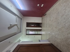 1 BHK + Pooja Room Builder Floor For Rent in Sector 31