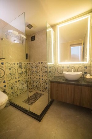 Bathroom in 3 BHK Villa at Candolim – for Sale