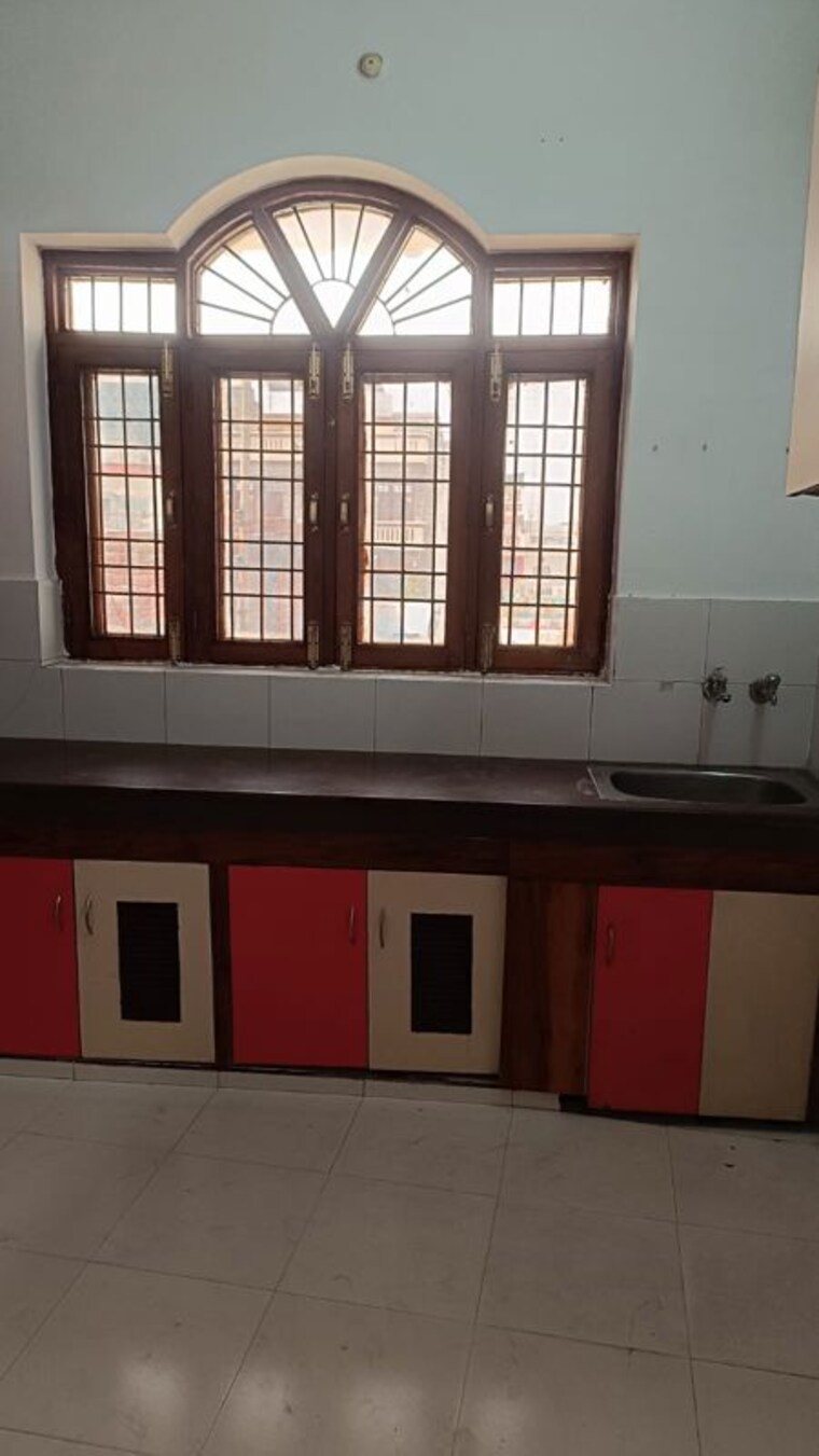 Exterior View, indira nagar 6 Bedroom 2500 Sq.Ft. Independent House In Indira Nagar Lucknow 10406502