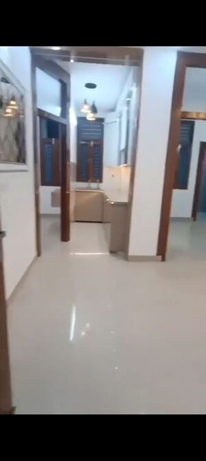 Room in 3 BHK Builder Floor at Aman Plaza, Shakti Khand iv – for Sale
