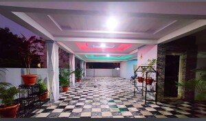 Parking in 3 BHK Apartment at Chanakyapuri – for Sale
