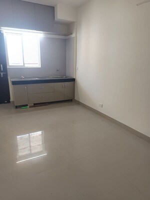 Room in 3 BHK Apartment at Sector 12 Dwarka – for Rent