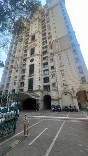 2 BHK Apartment – Exterior View View at Hiranandani Meadows, Manpada - for Rent