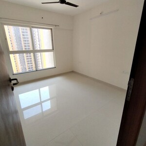 Room in 3 BHK Apartment at Pride Purple Park Titan, Hinjewadi – for Rent