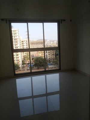 Room in 2 BHK Apartment at Godrej Central, Chembur – for Sale