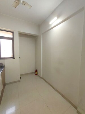 Room in 1 BHK Apartment at Haware Estate, Kasarvadavali – for Rent