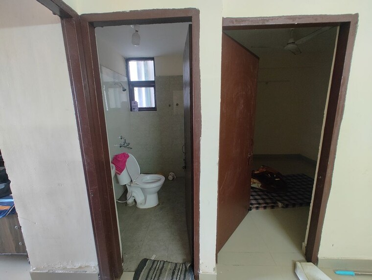 Room, adore-samriddhi 2 Bedroom 445 Sq.Ft. Apartment In Sector 89 Faridabad 10406565
