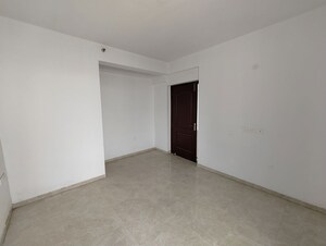 Room in 3 BHK Apartment at Omaxe Royal Residency Faridabad, Sector 79 – for Sale