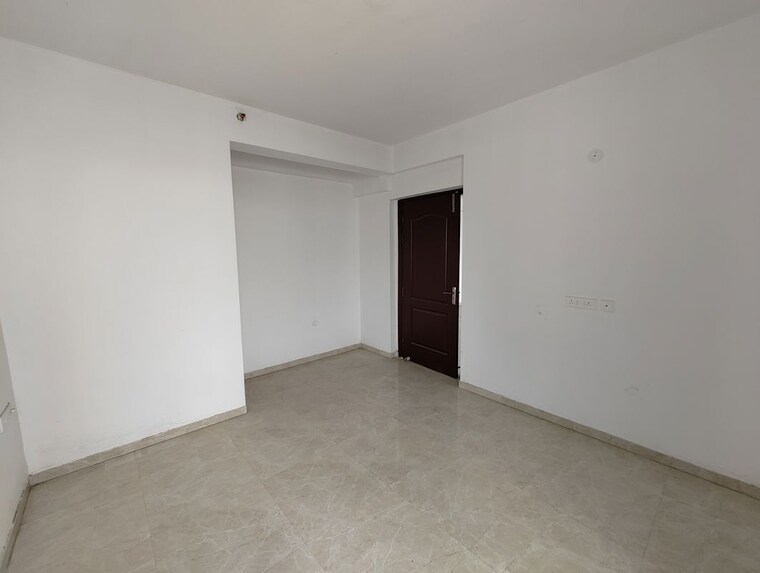 Room, omaxe-royal-residency-faridabad 3 Bedroom 1925 Sq.Ft. Apartment In Sector 79 Faridabad 10406635