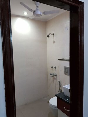 Bathroom in 3 BHK Builder Floor at Dlf Phase I – for Rent