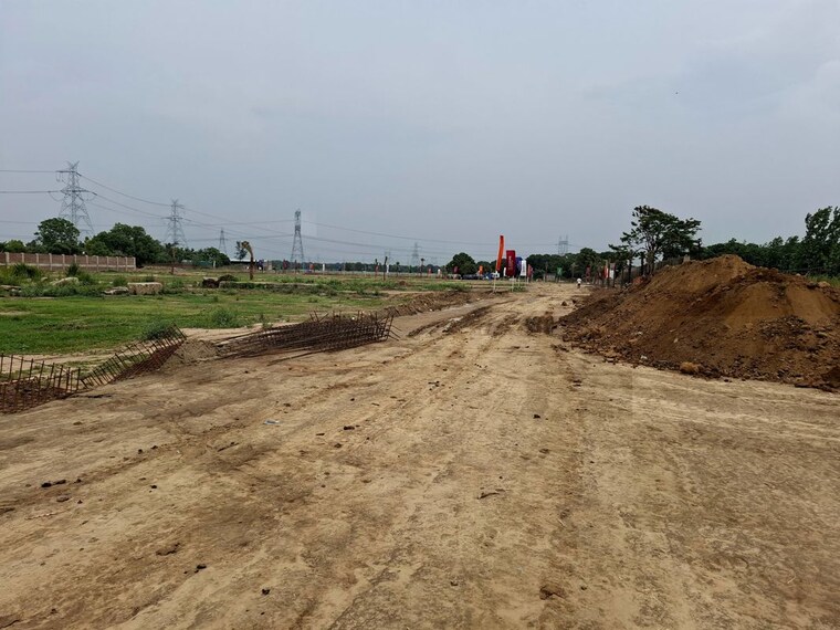undefined, raghunathpur Commercial Land 117 Sq.Yd. In Raghunathpur Hapur 10406608