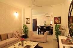 2 BHK Builder Floor For Rent in Wave Prime Floors