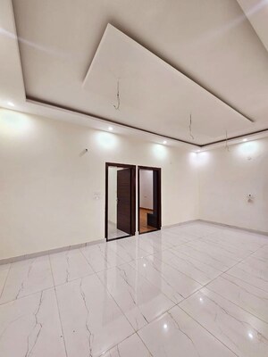3 BHK Builder Floor For Rent in Dhakoli