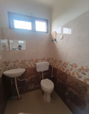 Master Bedroom in 2 BHK Independent House at Sector 37 Greater Noida – for Rent