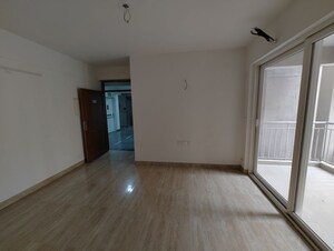 Room in 3.5 BHK Apartment at KLJ Greens, Sector 77 – for Sale