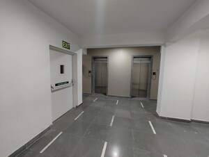 Room in 3.5 BHK Apartment at KLJ Greens, Sector 77 – for Sale