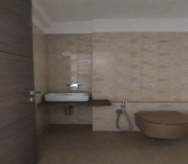 Bathroom, dadar west 2 Bedroom 650 Sq.Ft. Apartment In Dadar West Mumbai 10406722