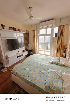 Bedroom in 3 BHK Apartment at Omaxe The Palace, Gomti Nagar – for Rent