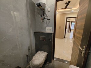 Bathroom in 3 BHK Builder Floor at RPS Palm Drive, Sector 88 – for Sale