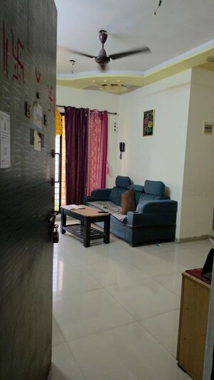 Living Room in 2 BHK Apartment at Ramdev Park, Mira Road – for Rent
