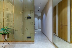 Room in 4 BHK Apartment at Lodha World View, Worli – for Rent