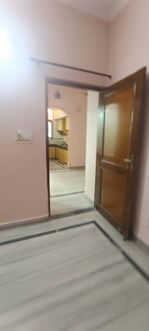 Room in 2 BHK Independent House at Sector 47 – for Rent